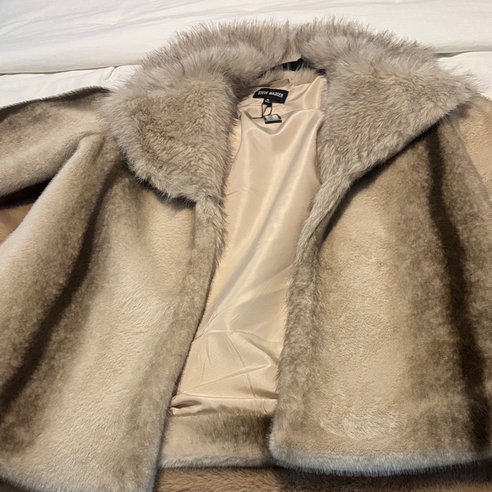 Steve Madden Cream Teddy Jacket